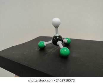 Methyl Structure (3d Model) experience
