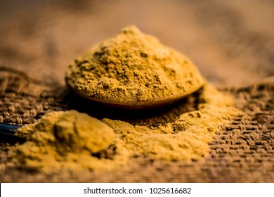 Metiista Fuller'S Earth Clay,Mulpani mitti/Fuller's earth/multani mitti on a gunny bag. - Powered by Shutterstock