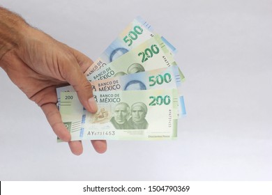 Mexican Bills Of 200 And 500 Pesos