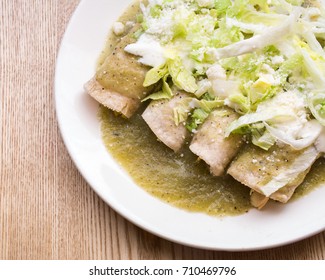 Enchiladas Imagenes Fotos De Stock Y Vectores Shutterstock