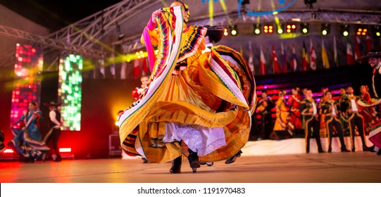 Mexican National Costume  dancers  on show. Traditional foclore