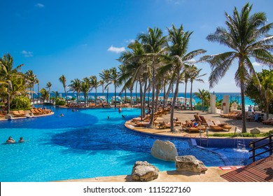 9,024 Cancun People Images, Stock Photos & Vectors | Shutterstock