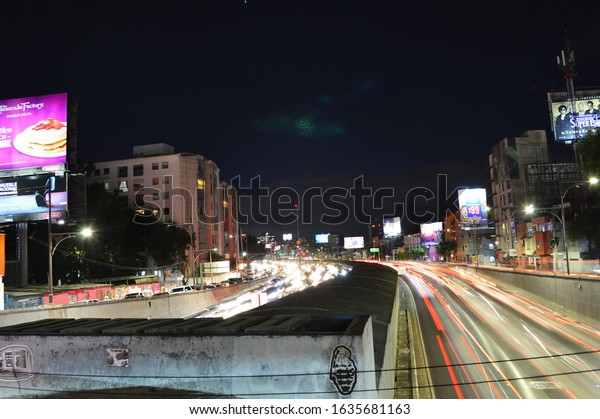 Mexico City / Mexico - January 31, 2020:
Avenue at night, The 