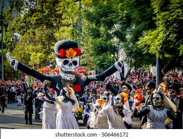 MEXICO CITY, MEXICO - OCTOBER 29, 2016 : Day of the dead parade 2016 in Mexico City