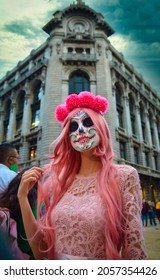 Mexico City, Mexico, October 30, 2020: Woman With Pink Catrina Costume, For The Day Of The Dead