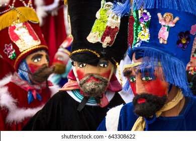 MEXICO CITY,MEXICO-SEPTEMBER 21,2016 : Group Of People Dress As 