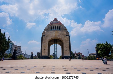 Mexico, Ciudad De Mexico / Mexico; Septiembre  03  2020: Monumento A La Revolucion Por El Dia. 