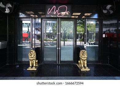 Miami Beach, Florida - February 29, 2020 - Decorative Gold Lions At Entrance To MJ Nightclub On Lincoln Road Mall.