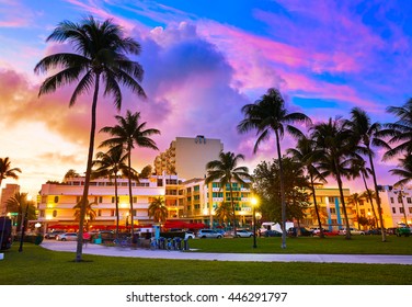 Miami Beach South Beach Sunset In Ocean Drive Florida Art Deco