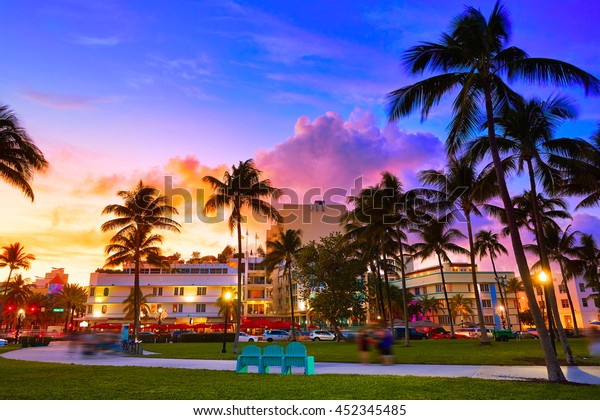 Miami Beach South Beach Atardecer En Foto De Stock Editar Ahora