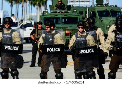 Miami Downtown, FL, USA - MAY 31, 2020: Police And Military In Miami During A Protest Against Violence And Racism