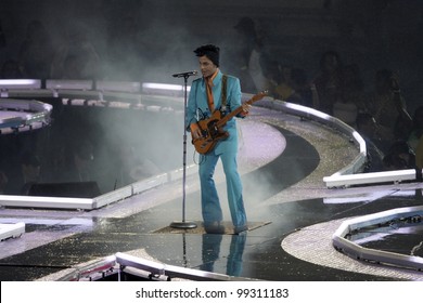 MIAMI - FEB 4: Prince performs during half-time for Super Bowl XLI between the Chicago Bears and the Indianapolis Colts at Dolphin Stadium on February 4, 2007 in Miami.