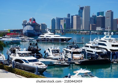 MIAMI, FL -18 MAY 2022- View Of Yachts In A Marina With The Downtown Miami Skyline In The Background.