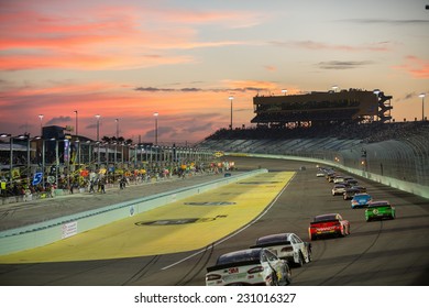 604 Miami Speedway Images, Stock Photos & Vectors 