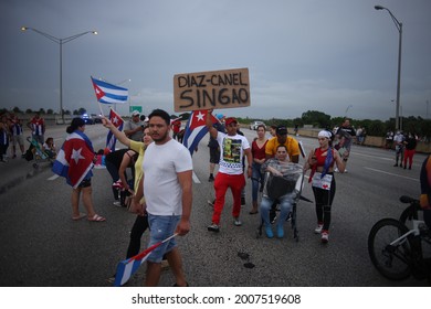 MIAMI, FL, UNITED STATES - JULY 13, 2021: Cubans Protesters Shut Down Part Of The Palmetto Expressway As They Show Their Support For The People In Cuba.