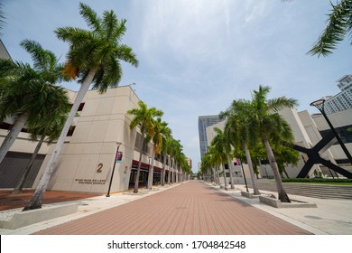 MIAMI, FL, USA - APRIL 14, 2020: Miami Dade Community College Campus At Downtown Miami FL USA Shut Down Due To Coronavirus Covid 19 Outbreak