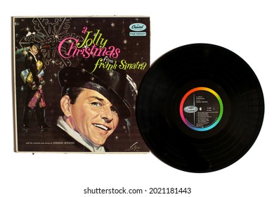 Miami, Fl, USA: August 2021: Jazz And Easy Listening Musician, Frank Sinatra Music Album On Vinyl Record LP Disc. Titled: A Jolly Christmas From Frank Sinatra Album Cover