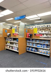 Miami, Fl, USA: Feb 18, 2021: CVS Pharmacy Counter, Interior. No One Is In Line, Empty. Covid-19 Information Near The Counters Regarding The Vaccine And Flu Shot.