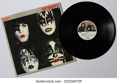 Miami, Fl, USA: Feb 21, 2021:
Hard Rock And Disco Band, KISS Music Album On Vinyl Record LP Disc. Titled: Dynasty Album Cover