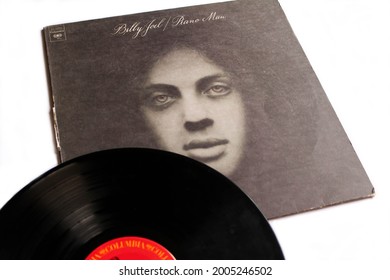 Miami, FL, USA: July 2021: Pop Rock And Soft Rock Artist, Billy Joel Music Album On Vinyl Record LP Disc. Titled: Piano Man Album Cover