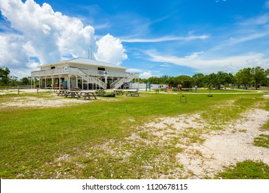 Imagenes Fotos De Stock Y Vectores Sobre North Beach Miami