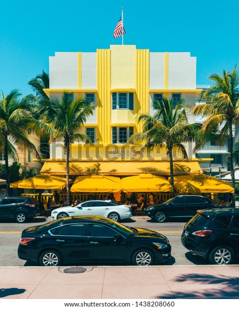Miami, FL, USA - March 31, 2015: Leslie Hotel at\
the Art Deco District along Ocean Drive in Miami South Beach,\
Florida, USA. The Leslie Hotel was designed by Albert Anis and\
constructed in 1937.
