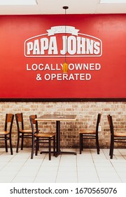 Papa John S Pizza Images Stock Photos Vectors Shutterstock