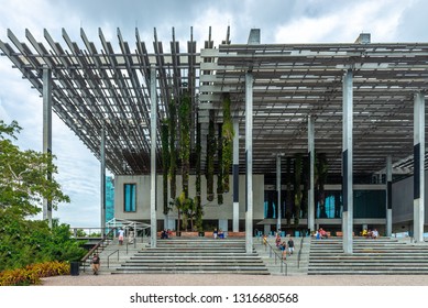 Miami, USA - Jun 10, 2018: The Pérez Art Museum Buiding In Miami