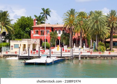 MIAMI,USA - AUGUST 26, 2014 : Luxurious mansion on Star Island, home of the rich and famous in Miami