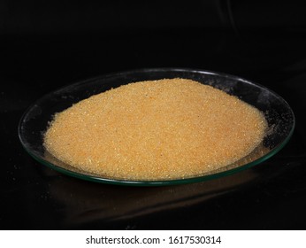 Microbeads of ion-exchange resin (ion-exchange polymer)