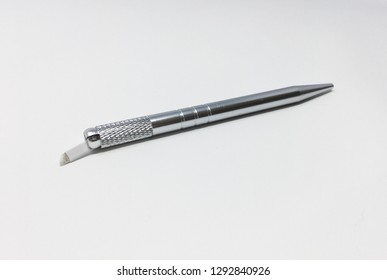 MIcroblading Tool With Pen And Needles Used For Applying Permanent Eyebrow Makeup