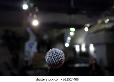 Microphone