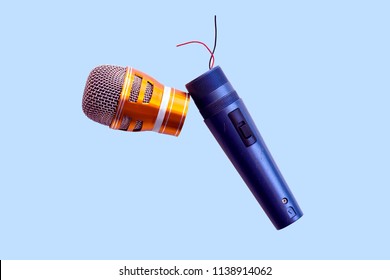 The microphone is broken. - Shutterstock ID 1138914062