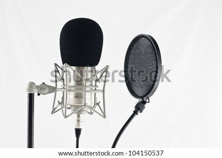 microphone to filter used in a recording studio