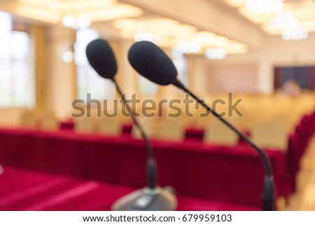 Microphone in the hotel's multi-function hall, before the meeting began, no one