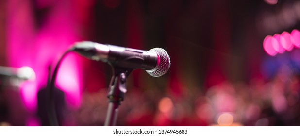 microphone on stage before the performance of the artist