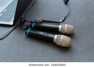 Microphones On The Table, Online Broadcast, Podcast, Equipment, Speech, Seminar, Conference, Recording In The Studio,radio, No People