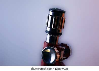 Microscope