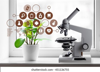 Microscope.