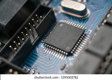 microship / processor electronics component background closeup