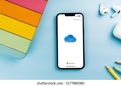 Microsoft Onedrive Cloud Storage App On Stock Photo 2177880385 ...