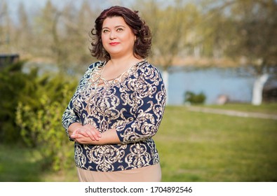 Chubby Mature Women Pics
