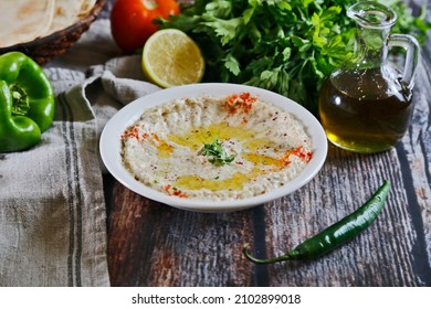 Middle Eastern, Vegetarian And Vegan Cuisine. Including Falafel, Hummus, Baba Ganoush, Fatteh, Pitta, Feta Sald, Moutabal, Tahini, Tabbouleh, Ful Medammes, Many Vegetables