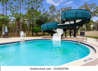 Middleburg, Florida / USA - November 5 2019: Community Pool With A Splash Pad And Slide