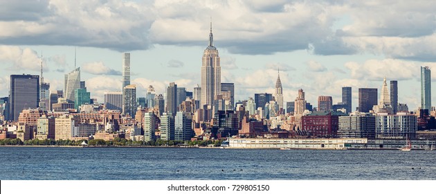 Midtown Manhattan Panorama as seen from Jersey City, USA