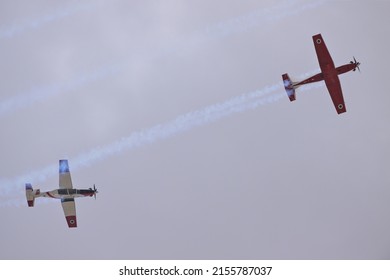 2,946 Airplane flag tail Images, Stock Photos & Vectors | Shutterstock