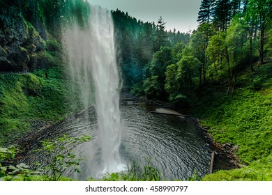 The Mighty Waterfall 