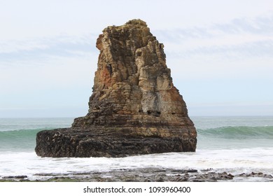 Mighty waves and rocks