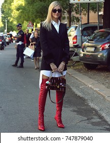 MILAN- 21 September 2017 Chiara Ferragni On The Street During The Milan Fashion Week