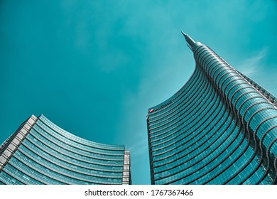 Milan, Italy, 06.29.2020: The UniCredit Tower At Gae Aulenti Square Is The Headquarters Of UniCredit One Of The Largest Banks In Italy Designed By Architect César Pelli